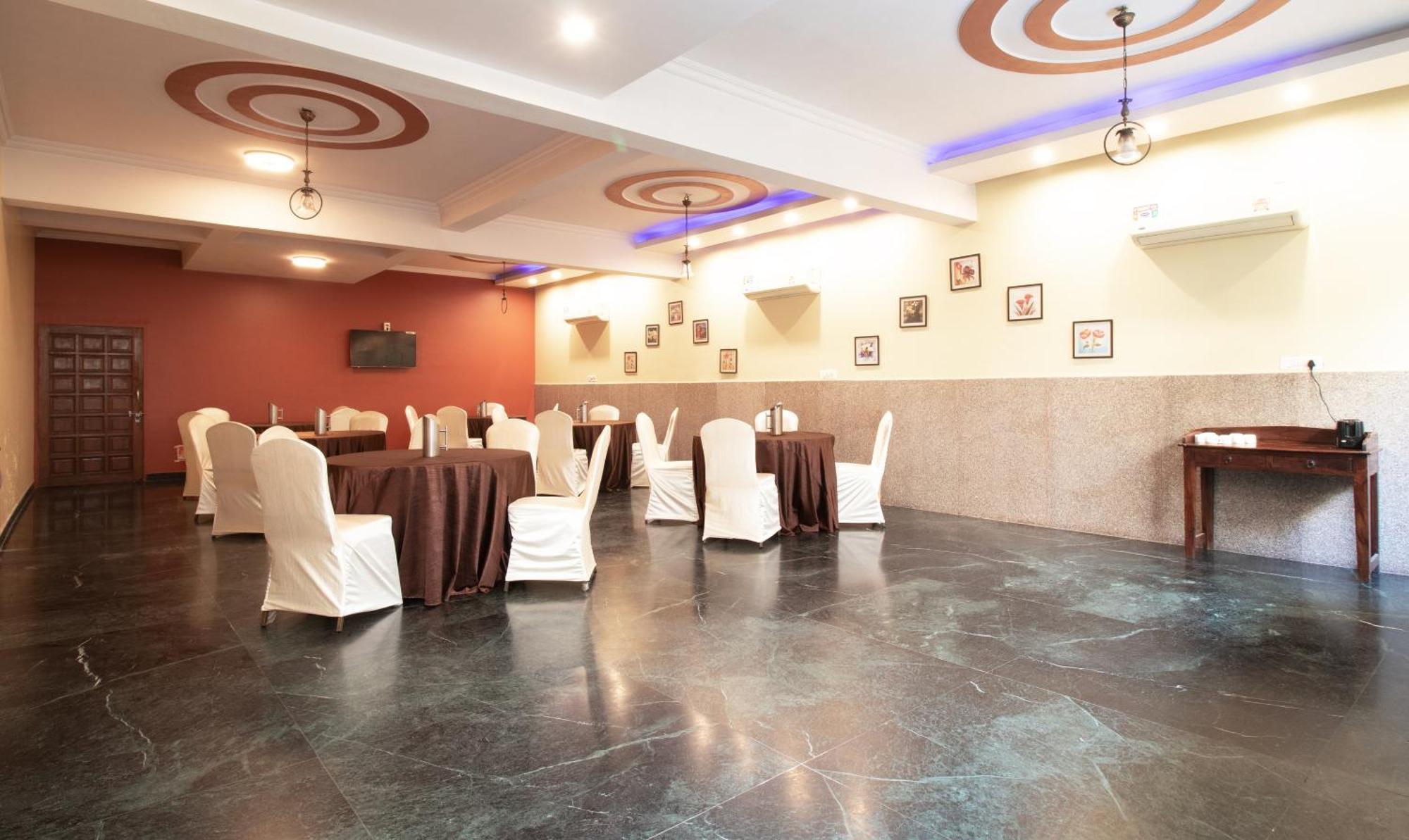 Treebo The Anchorage Malviya Nagar Hotel Jaipur Ngoại thất bức ảnh